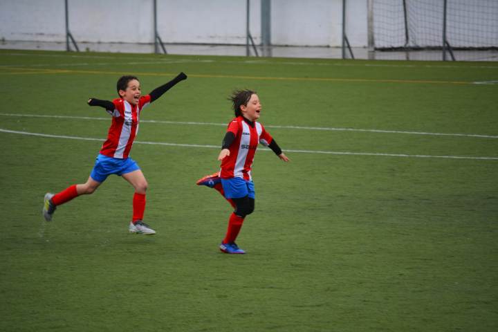 FIFA更新排名！日本稳居亚洲榜首，国足第13，身后追兵仅差0.4分